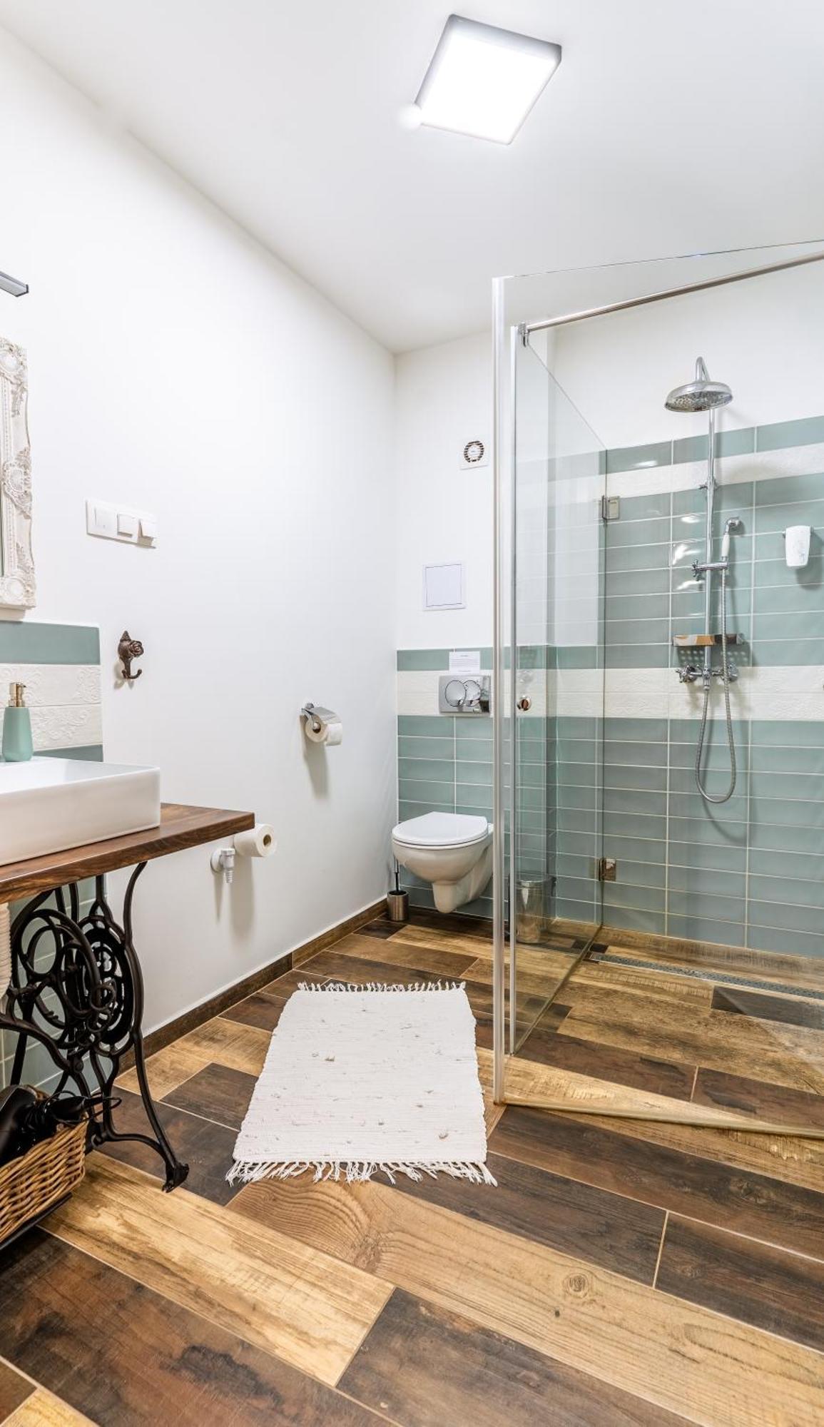 Neidhardt Vendeghaz Apartment Boly