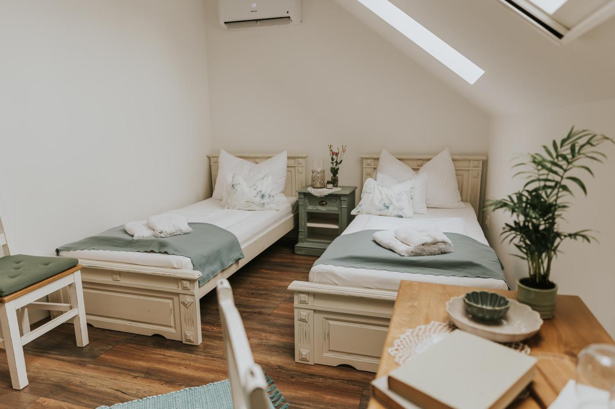 Apartment Neidhardt Vendeghaz Boly